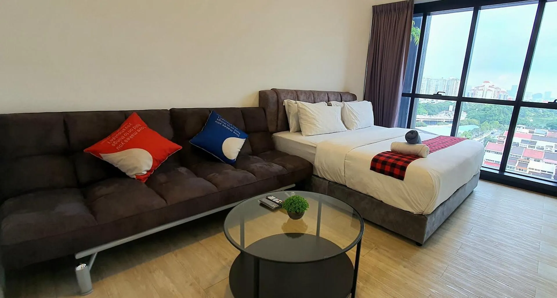 Homestay Mcity With Pool Kl City View Kuala Lumpur